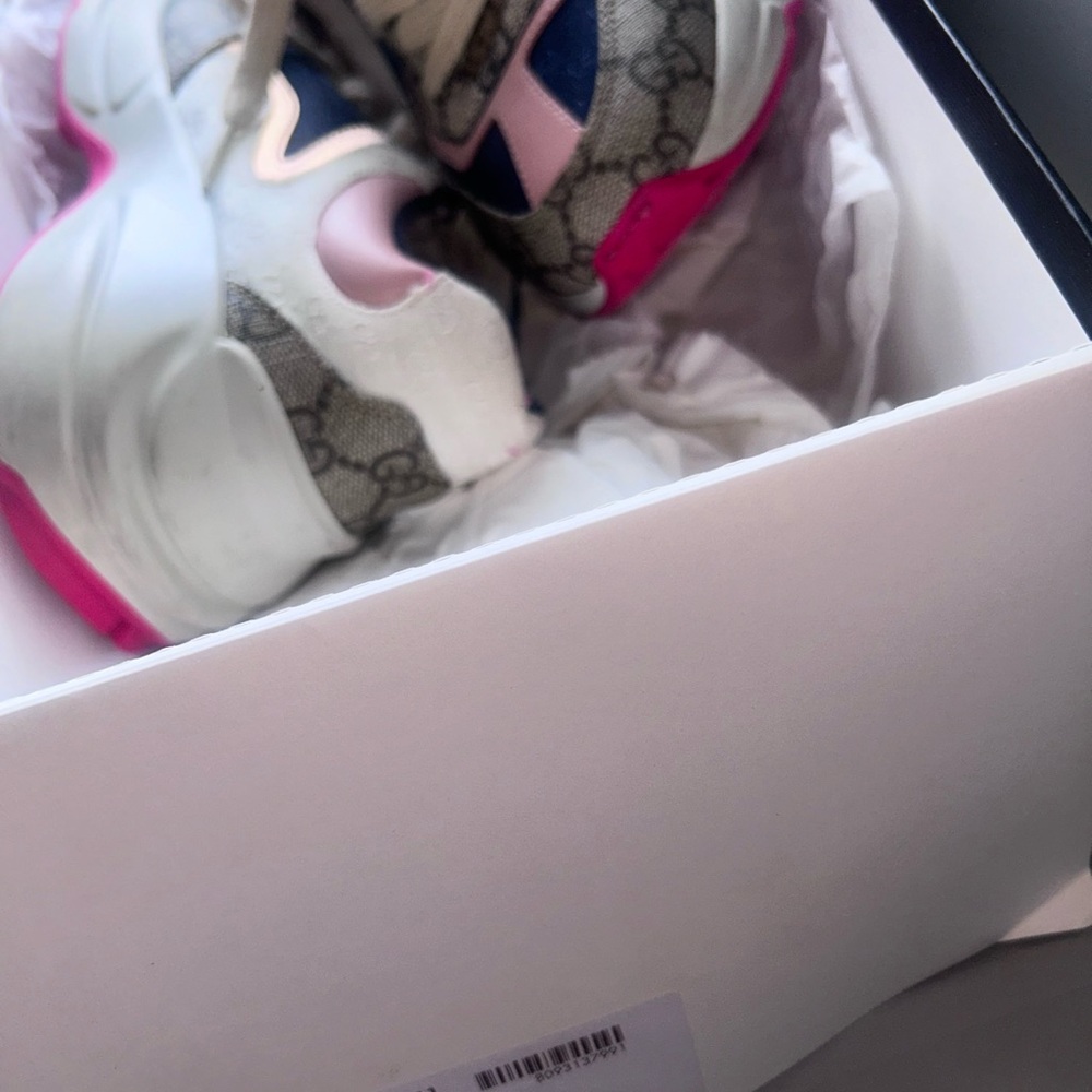 Gucci Pink and Beige Sneakers - Picture 2 of 7